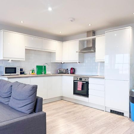 The Sunset Apartment - Margate Beach - By Goldex Coastal Breaks Екстериор снимка