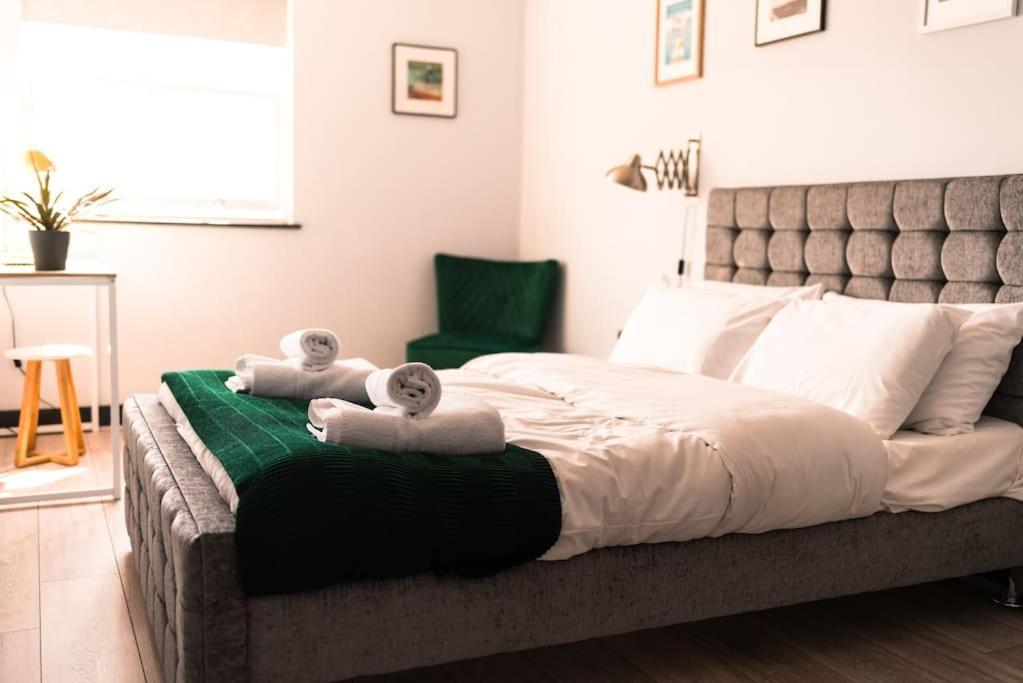 The Sunset Apartment - Margate Beach - By Goldex Coastal Breaks Екстериор снимка